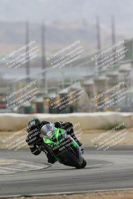 media/Mar-02-2025-Race Pace (Sun) [[8bec80ae00]]/12-Vested (Turn 2) 1111am/